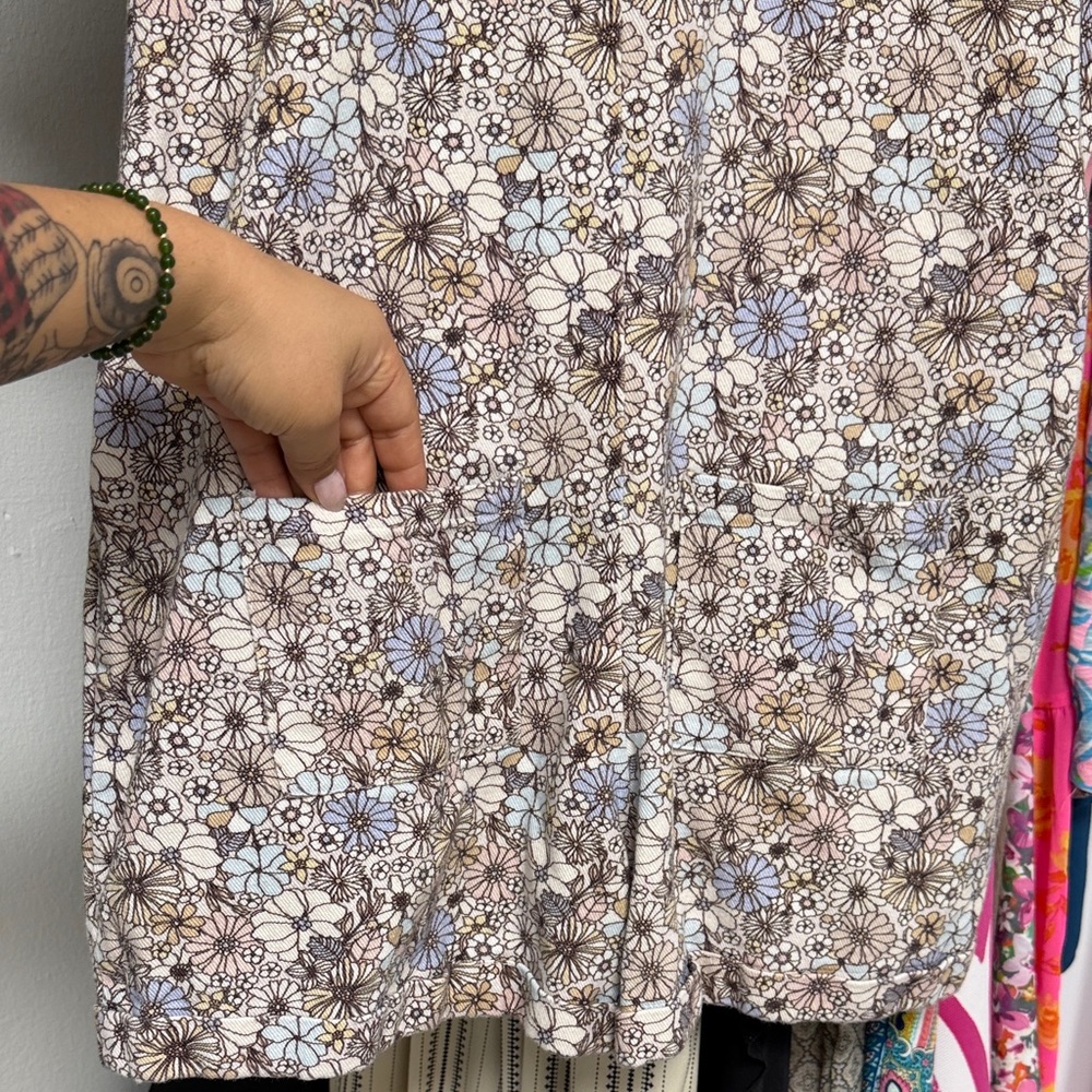 Storia women’s floral demin romper size Medium - Picture 8 of 8
